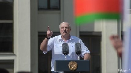 Офис президента Украины ответил на обвинения Лукашенко и напомнил о выдаче "вагнеровцев" России