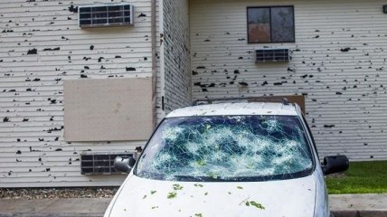 Последствия ужасного града в США (Фото)