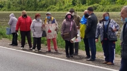 На Харьковщине селяне протестуют, требуя присоединения к другой ОТГ