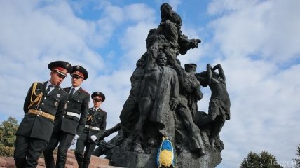 В Киеве начался марш памяти жертв Бабьего Яра