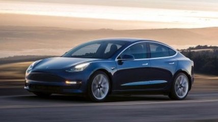 Компания Tesla представила "энергетические" обои для смартфонов