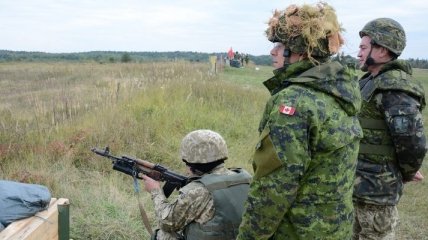 Началась подготовка военных в рамках обучения ВС Украины и Канады