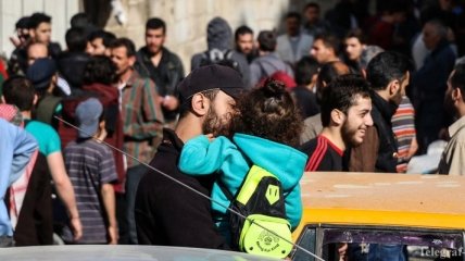 Из осажденного пригорода Дамаска началась эвакуация
