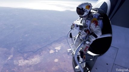 Рекордный прыжок человека на Землю. Новое видео