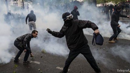 Полиция Парижа арестовала 8 демонстрантов