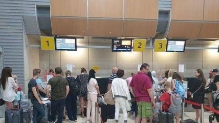 Всему виной одесская погода: в SkyUp объяснили, почему самолет "забыл" пассажиров в Харькове