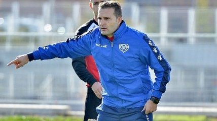 Главный тренер "Райо Вальекано" прокомментировал скандал вокруг Зозули