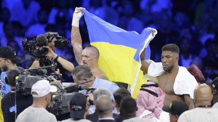 Олександр Усик та Ентоні Джошуа