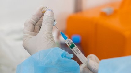 В Днепре решили поощрять вакцинировавшихся от коронавируса