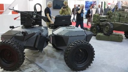 Боевые роботы украинского производства показали на международной выставке (Видео)