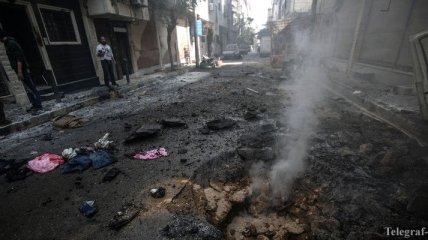 От взрыва автомобиля в Сирии погибли по меньшей мере 10 человек