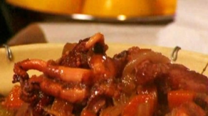 Тушеный осьминог