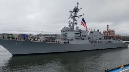 Флот США введет в эксплуатацию эсминец Thomas Hudner