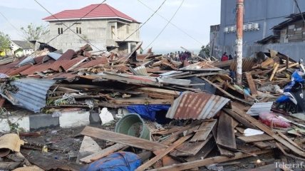 Землетрясения и цунами в Индонезии: погибли 48 человек, еще более 350 ранены