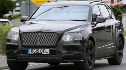 "Заряженная" версия Bentley Bentayga засветилась на тестах