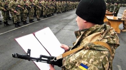 В Україні воєнний стан і загальну мобілізацію подовжили до 21 листопада