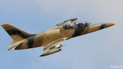 Ливийские ВВС нанесли удары по нефтетанкеру