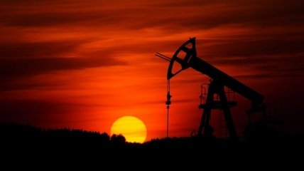 Україна повинна зробити запаси нафти до підвищення цін