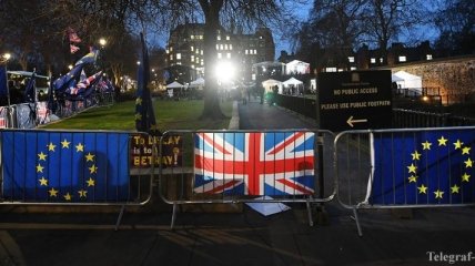 Парламент Британии проголосовал против отсрочки Brexit