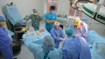 В Украине впервые провели трансплантацию в районной больнице