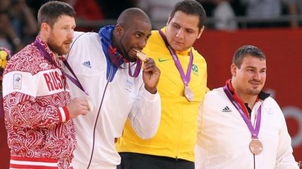Французский дзюдоист выиграл золото в категории свыше 100 кг