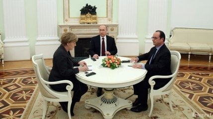 Меркель, Олланд и Путин обсудили ситуацию на Донбассе
