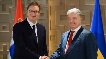 Порошенко встретился с президентом Сербии в Турции