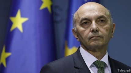 Еврокомиссар призвал ЕС прекратить "игру в прятки" с безвизом