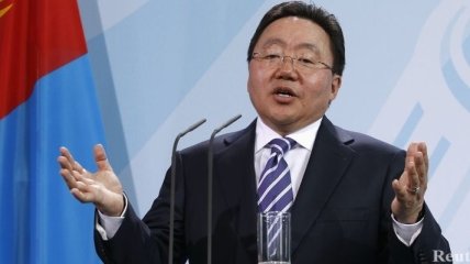 На выборах в Монголии победил действующий президент