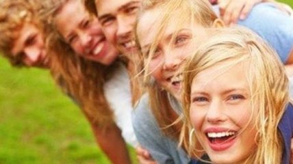 Ученые выяснили, как сделать подростка счастливым