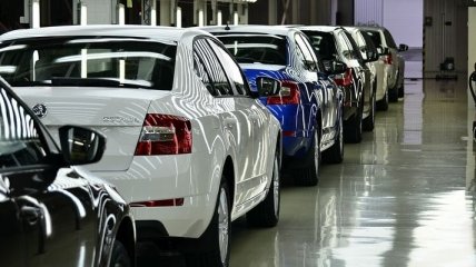 Украинцы с начала года купили 49 тысяч новых автомобилей