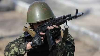 СМИ: Штурм части Нацгвардии в Донецке прекращен 