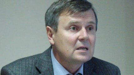 Одарченко подал в отставку из-за отказа Порошенко ввести военное положение