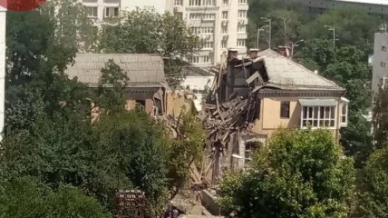 В Киеве прогремел мощный взрыв в доме, есть жертвы
