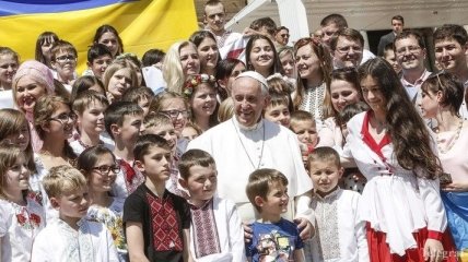 Папа Римский Франциск возобновит молитвы за мир в Украине