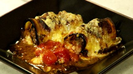 Баклажановые рулетики с бараниной