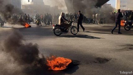 Протесты в Иране: МИД страны обвинило США в "лжи и лицемерии"