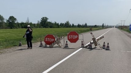 Въезд в ОРДЛО может быть заблокирован: Минреинтеграции просит украинцев воздержаться от пересечения линии соприкосновения