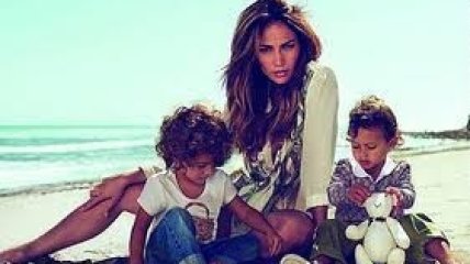 Дженнифер Лопес взяла детей на телешоу