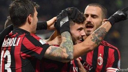 "Милан" разгромил "Верону" и вышел в 1/4 финала Кубка Италии