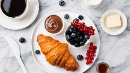 Диетологи назвали продукты, которые сделают ваш завтрак полезным