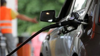 В Украине начали падать цены на бензин и дизель