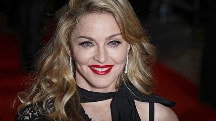 Мадонна шокировала вызывающим поведением на вечеринке