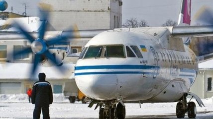 Из-за метели в аэропорту "Киев" задерживаются рейсы