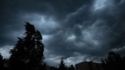 Надвигается буря: в Украине объявили штормовое предупреждение 