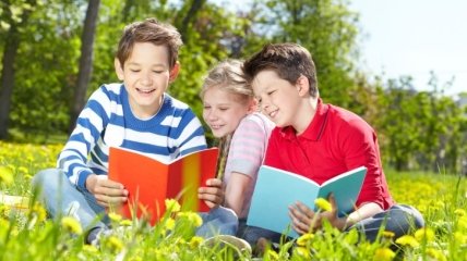 10 книг, которые отвлекут ребенка от компьютера
