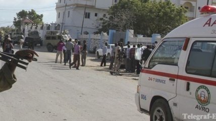 Число жертв двойного теракта в Сомали возросло до 15 человек