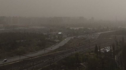 Пылевая буря в столице: в КГГА объяснили причину явления (Видео, Фото)