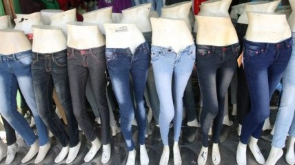 Облегающие джинсы стимулируют желание