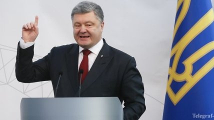 Порошенко заявил, что в Украине остановлена мобилизация
